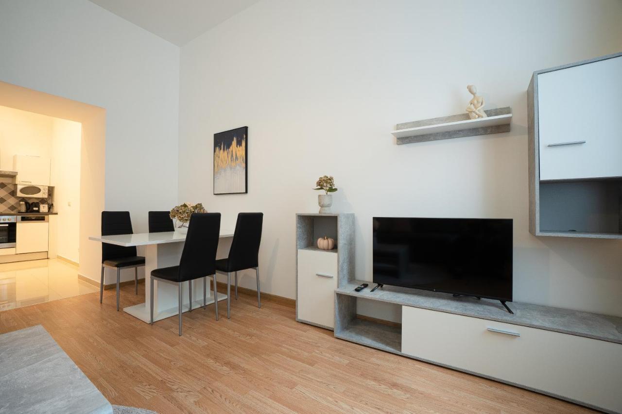 Apartment In The Central Area. 5 Minute'S Walk To The Danube. Wiedeń Zewnętrze zdjęcie