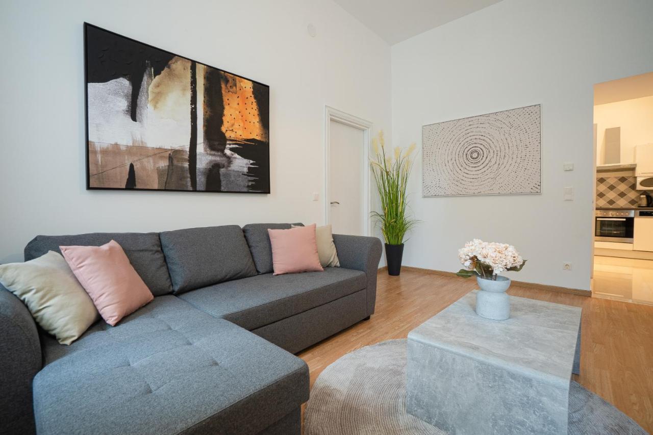 Apartment In The Central Area. 5 Minute'S Walk To The Danube. Wiedeń Zewnętrze zdjęcie